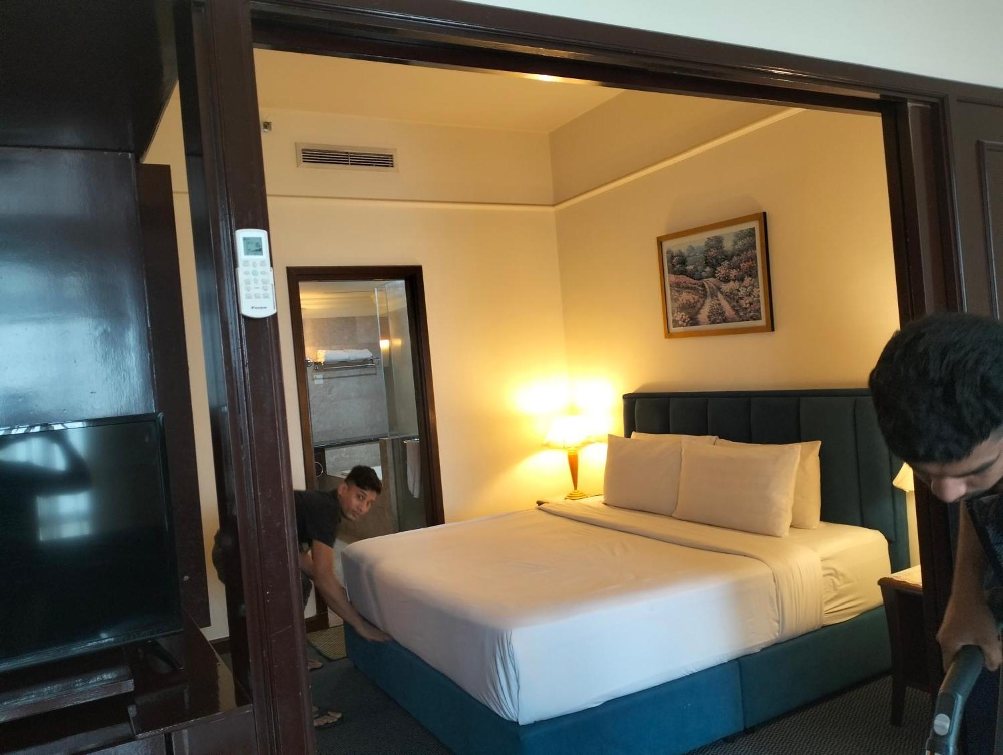 Berjaya Times Square Service Suite By Luna Kuala Lumpur Exterior foto