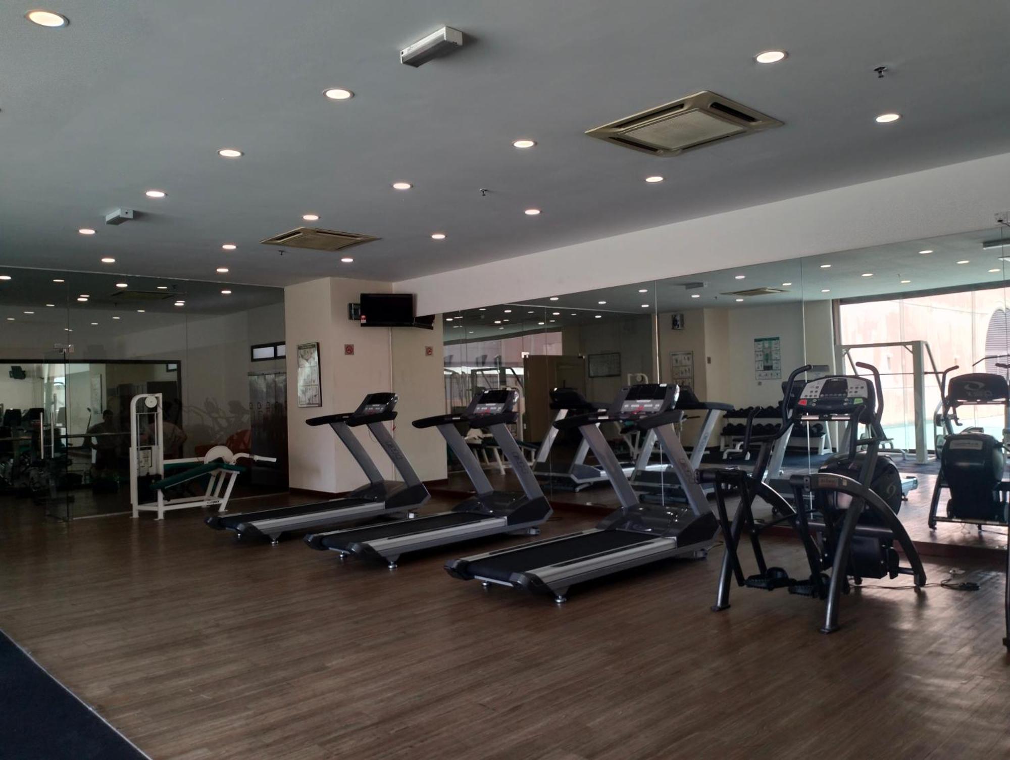 Berjaya Times Square Service Suite By Luna Kuala Lumpur Exterior foto